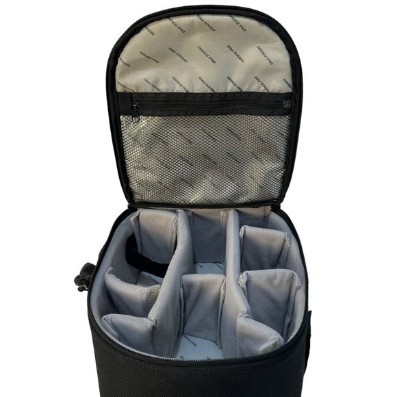 (10-229) Quantaray Pro Camera Backpack - Picture 9 of 16